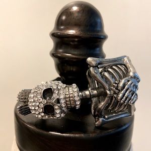 Skeleton Cuff